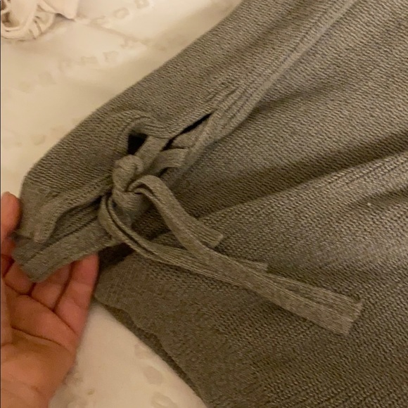 Tank - Picture 2 of 3